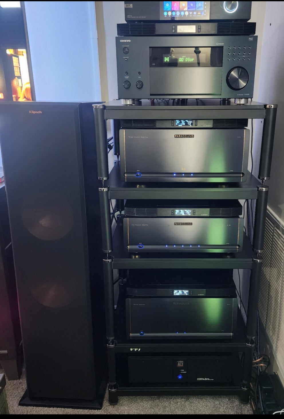 HALO A21+ Power Amp paired with Klipsch RF-7 III